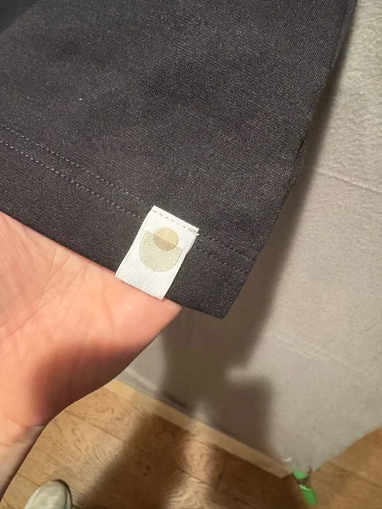 Lalabu Soothe Black Newborn Carry Tank Top - Picture 4 of 5